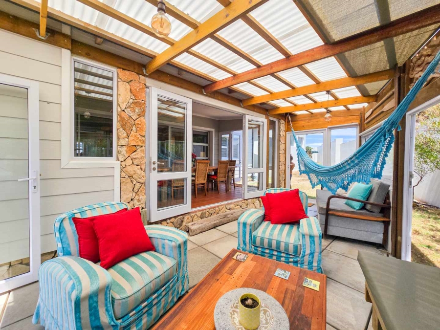 4 Bedroom Property for Sale in Stilbaai Wes Western Cape